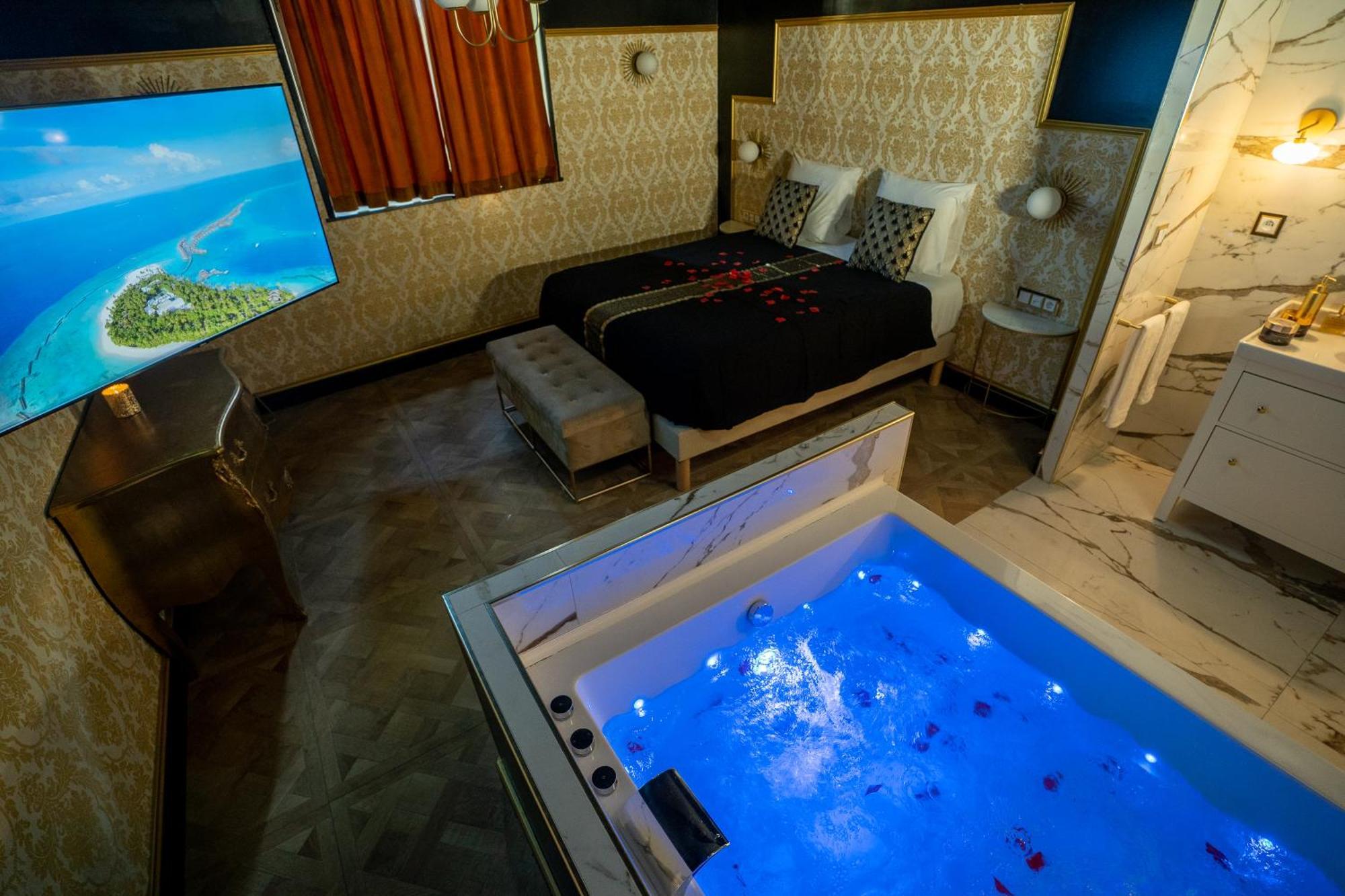 Appartement D'Exception Avec Jacuzzi Villefranche-sur-Saône Esterno foto